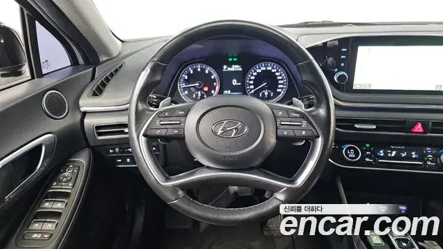 Hyundai Sonata 2022 — Фото 14/20