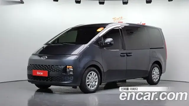 Hyundai Staria, 2022