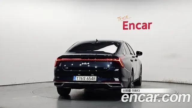 Kia K8 2022 — ფოტო 11/20