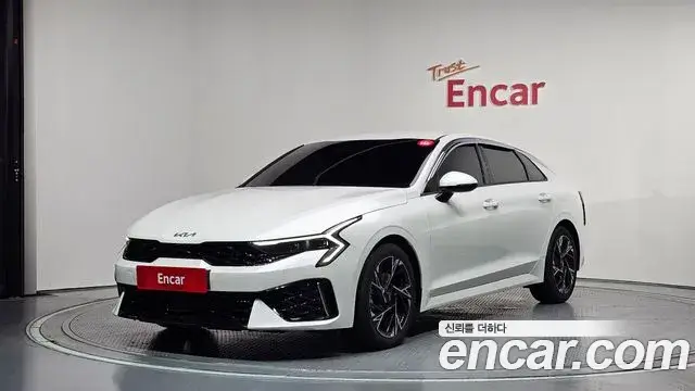 Kia K5, 2023