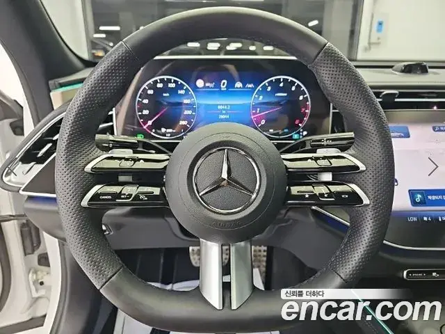 Mercedes-Benz E-Class 2025 — Şəkil 10/19