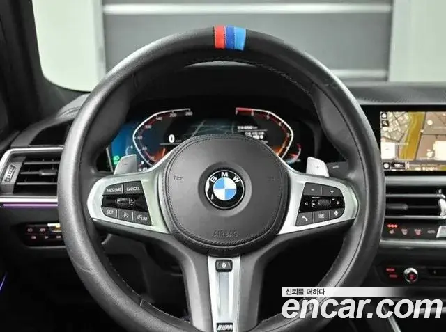 BMW 3 Series 2022 — Photo 19/20