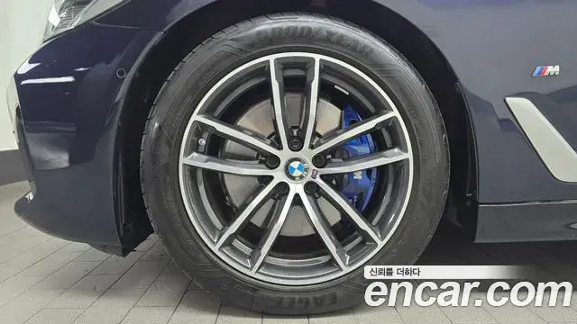 BMW 5 Series 2023 — Photo 5/20