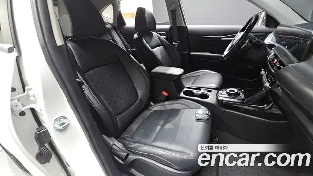Kia Seltos 2024 — Photo 7/34