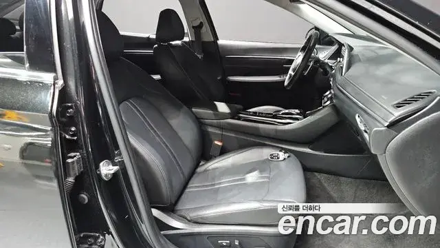 Hyundai Sonata Hybrid 2022 — Şəkil 4/33