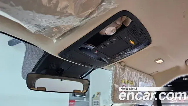 Kia Carnival 2021 — Photo 17/20