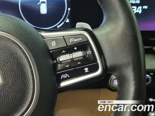 Kia Carnival 2022 — Фото 16/19