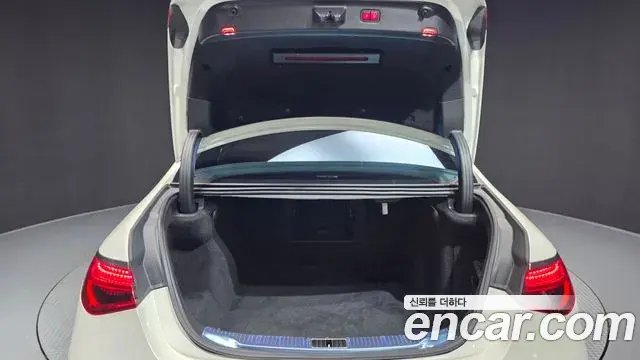 Mercedes-Benz S-Class 2022 — Photo 20/20