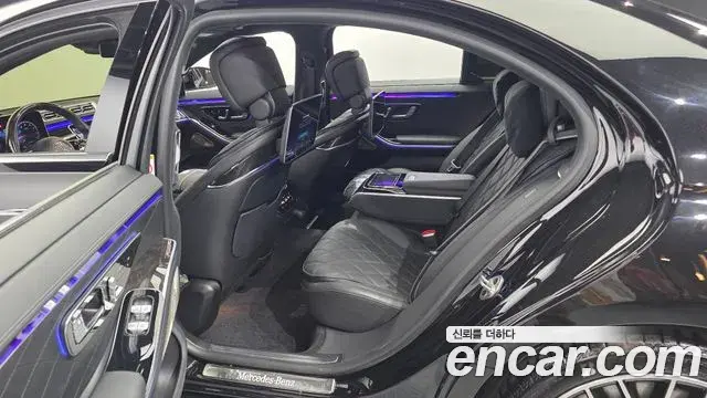 Mercedes-Benz S-Class 2022 — Фото 11/20
