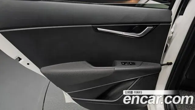 Kia Niro 2022 — Şəkil 1/31
