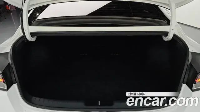 Hyundai Avante 2022 — Фото 20/20