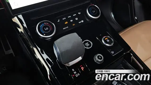 Land Rover Range Rover Sport 2023 — Photo 9/20