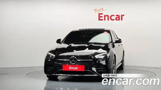 Mercedes-Benz E-Class 2023 — Фото 2/20