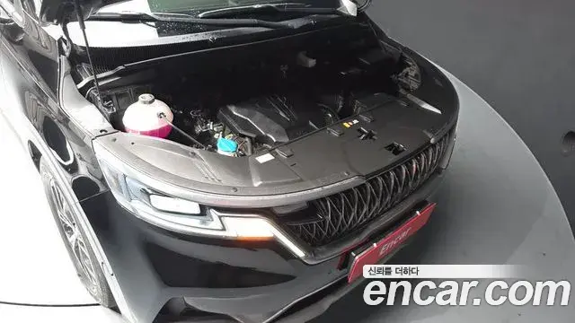 Kia Carnival 2023 — Photo 6/20