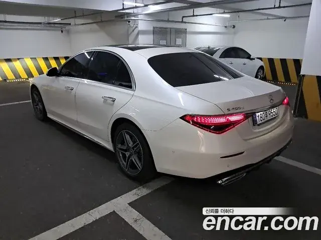 Mercedes-Benz S-Class 2022 — Photo 4/20