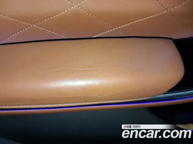 Mercedes-Benz S-Class 2022 — Photo 13/20