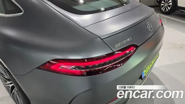 Mercedes-Benz AMG GT 2026 — Photo 13/20