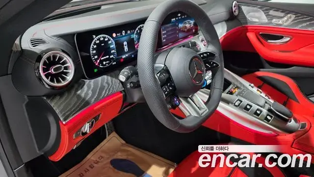 Mercedes-Benz AMG GT 2026 — Photo 15/20