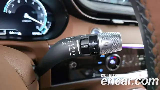 Genesis GV70 2023 — Şəkil 12/36