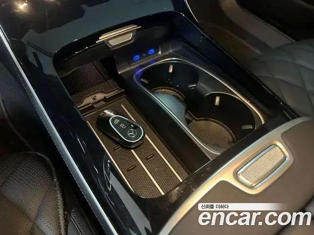 Mercedes-Benz S-Class 2025 — Photo 13/18