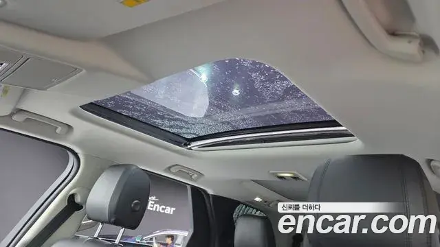 Land Rover Discovery 5 2018 — Photo 18/20