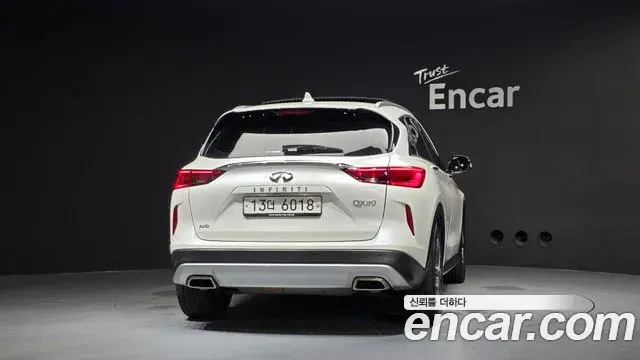 Infiniti QX50 2019 — Фото 4/20
