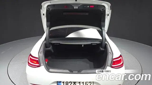 Mercedes-Benz CLS-Class 2023 — Photo 20/20