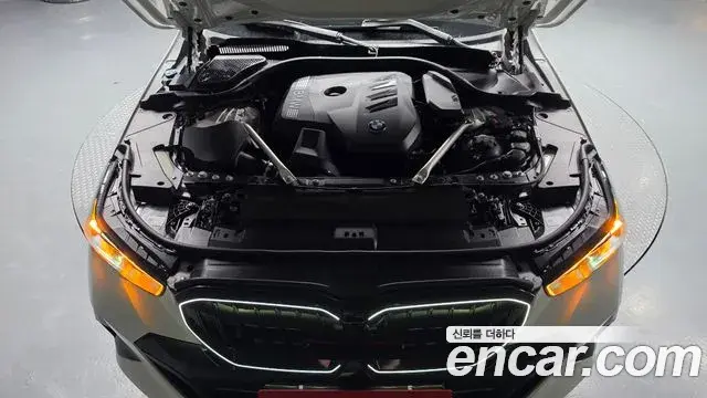BMW 5 Series 2024 — Photo 6/20