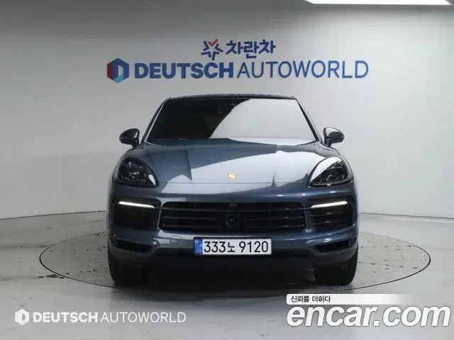 Porsche Cayenne 2020 — Photo 2/20