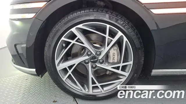 Genesis G90 2024 — Photo 5/20