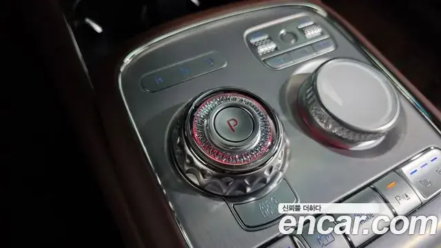 Genesis G90 2024 — Photo 9/20