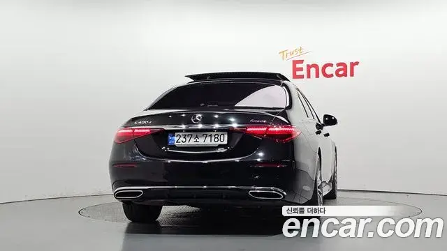 Mercedes-Benz S-Class 2022 — Фото 4/20