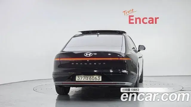 Hyundai Grandeur 2025 — Фото 4/20