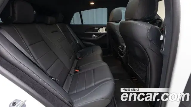 Mercedes-Benz GLE-Class 2026 — Фото 11/19
