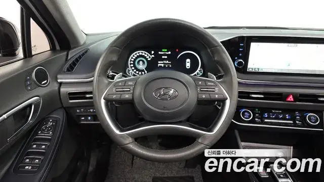 Hyundai Sonata 2022 — Фото 11/20