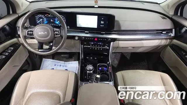 Kia Carnival 2022 — Şəkil 7/20