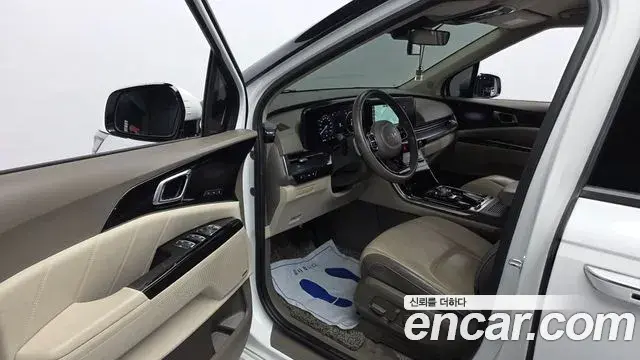 Kia Carnival 2022 — Şəkil 10/20
