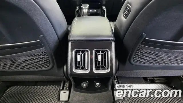 Kia Sorento 2021 — Photo 19/20