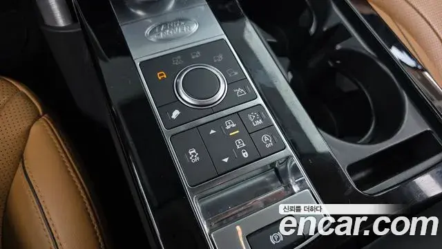 Land Rover Discovery 5 2018 — Photo 14/20