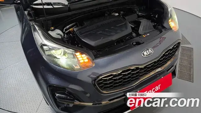 Kia Sportage The Bold 2018 — Фото 6/20