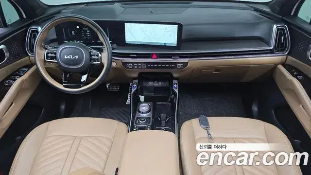 Kia Sorento 2023 — Photo 7/20