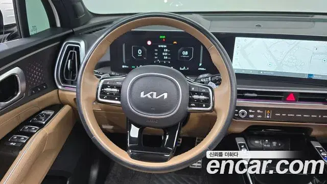 Kia Sorento 2023 — Photo 13/20