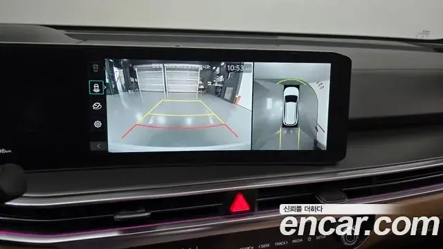 Kia Sorento 2023 — Photo 16/20