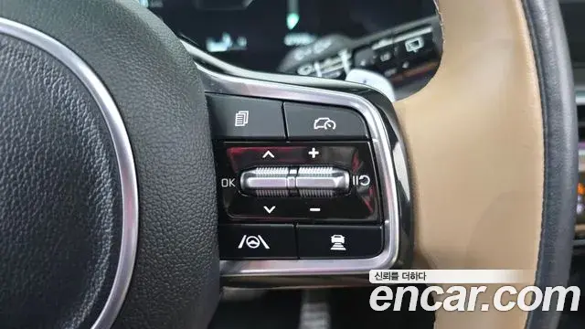 Kia Sorento 2023 — Photo 17/20
