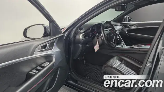 Genesis G70 2019 — ფოტო 11/20