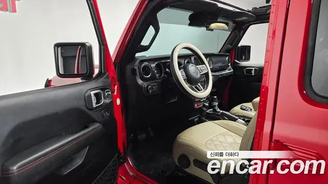 Jeep Wrangler 2021 — Фото 10/20