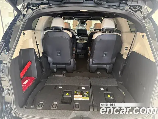 Toyota Sienna 2025 — Şəkil 13/14