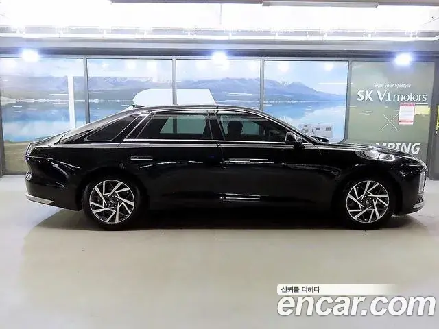 Hyundai Grandeur 2023 — Фото 2/19