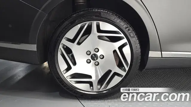 Genesis G90 2024 — Photo 5/20