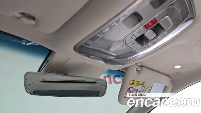 Genesis G90 2024 — Photo 19/20